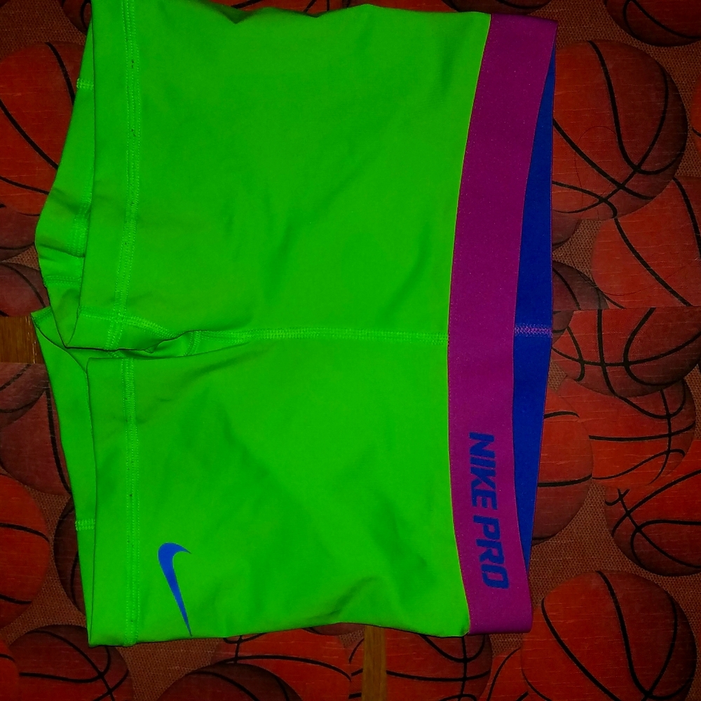 Nike pro spandex